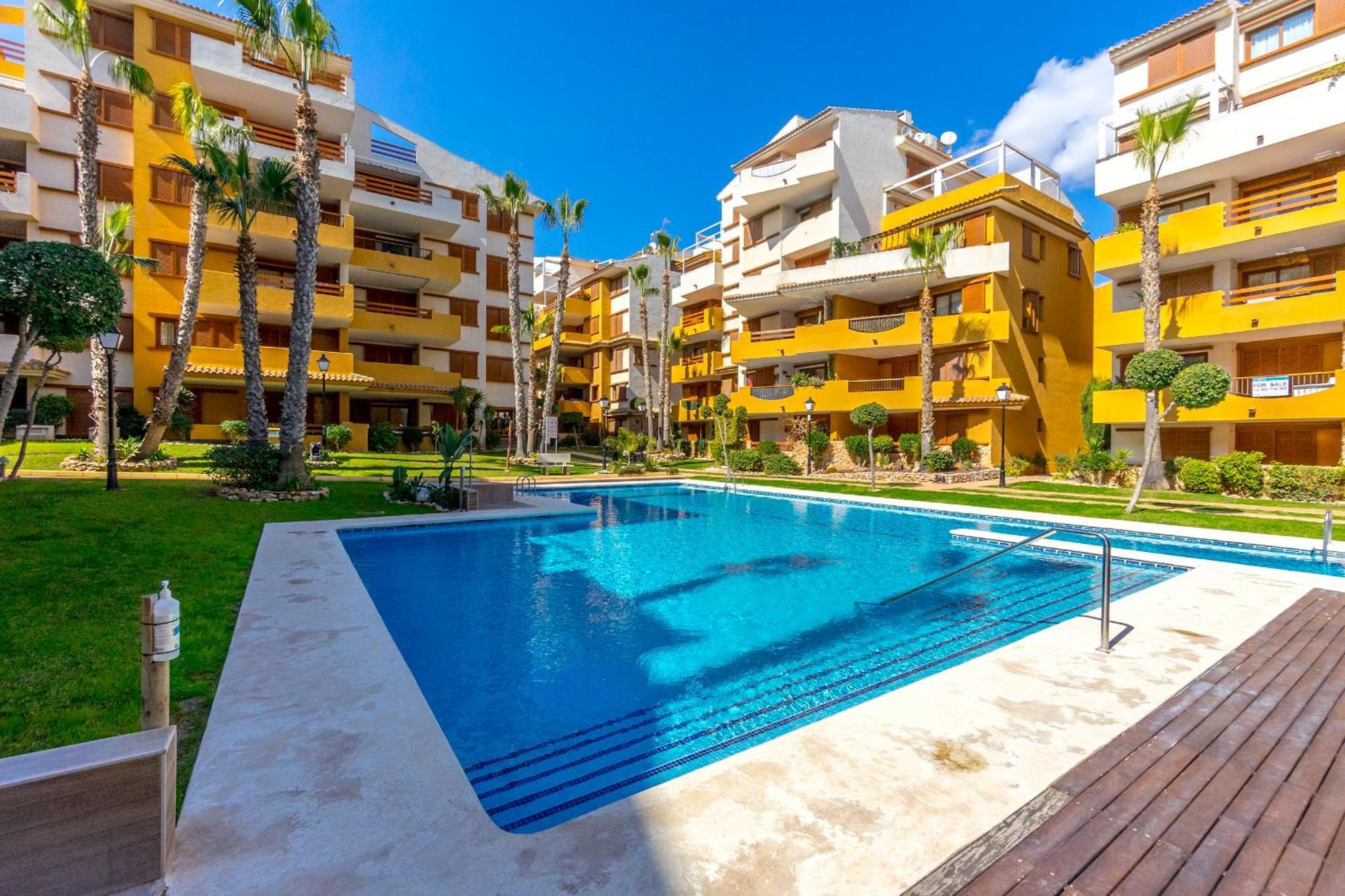 Punta Prima - Sun & Beach & Golf & Bike - Spanish South-Facing Terrace Apartment - La Recoleta - By The Sea تورّيفيِخا المظهر الخارجي الصورة