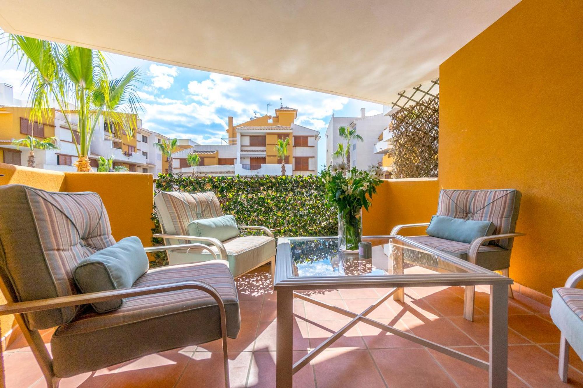 Punta Prima - Sun & Beach & Golf & Bike - Spanish South-Facing Terrace Apartment - La Recoleta - By The Sea تورّيفيِخا المظهر الخارجي الصورة